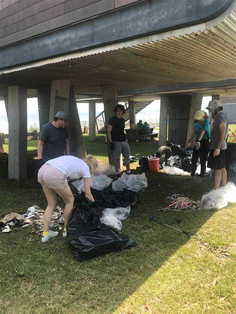 Digital Edge Sponsors Beach Clean-Up